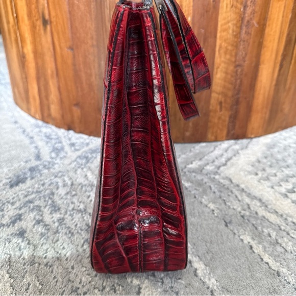 Elegance Paris Crocodile Embossed Red Leather Top Handle Bag Tote - Picture 5 of 12